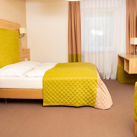 Trabelsdorf Altes Kurhaus Landhotel מראה חיצוני תמונה