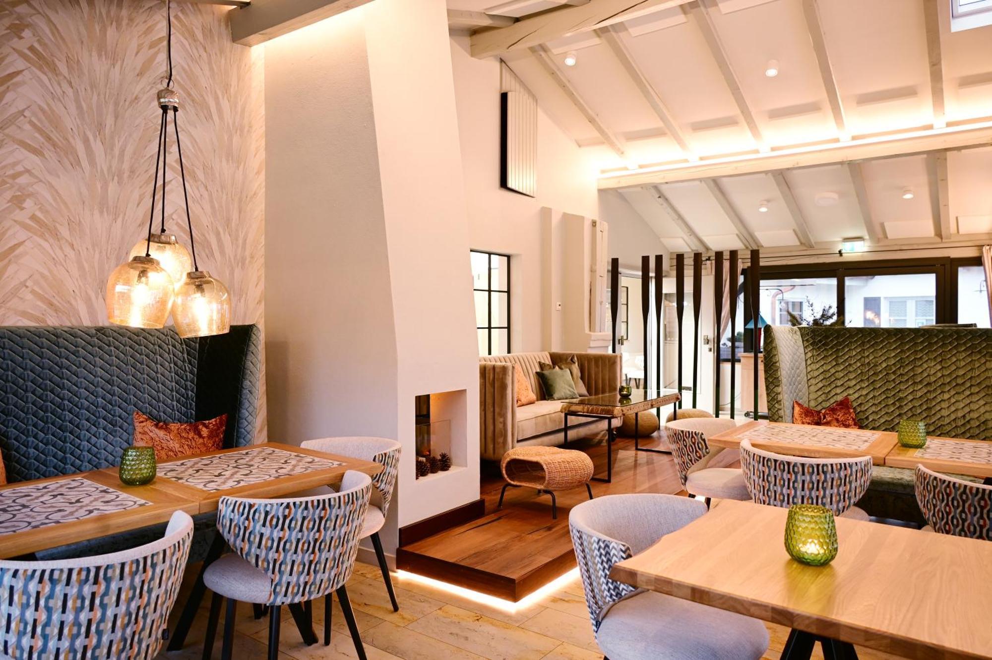Trabelsdorf Altes Kurhaus Landhotel מראה חיצוני תמונה